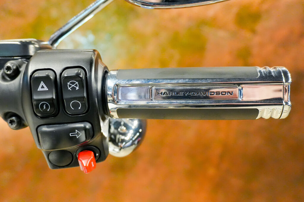 2021 HARLEY DAVIDSON ROAD KING