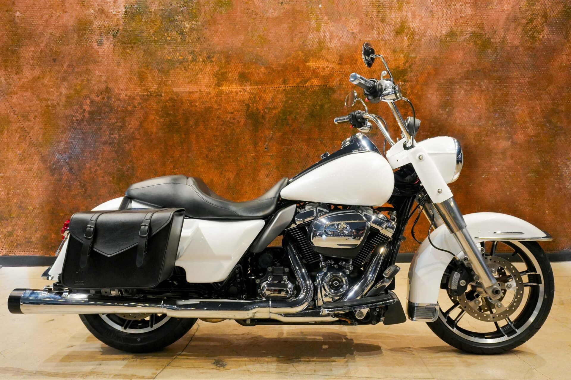 2021 HARLEY DAVIDSON ROAD KING