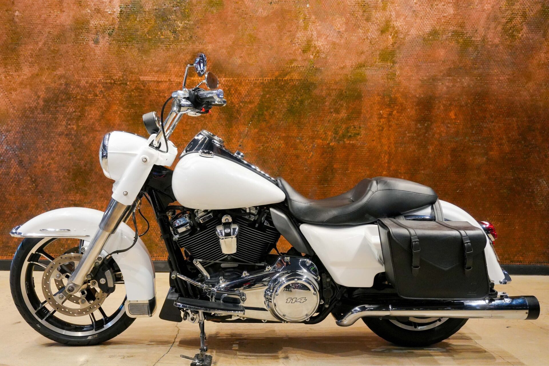 2021 HARLEY DAVIDSON ROAD KING