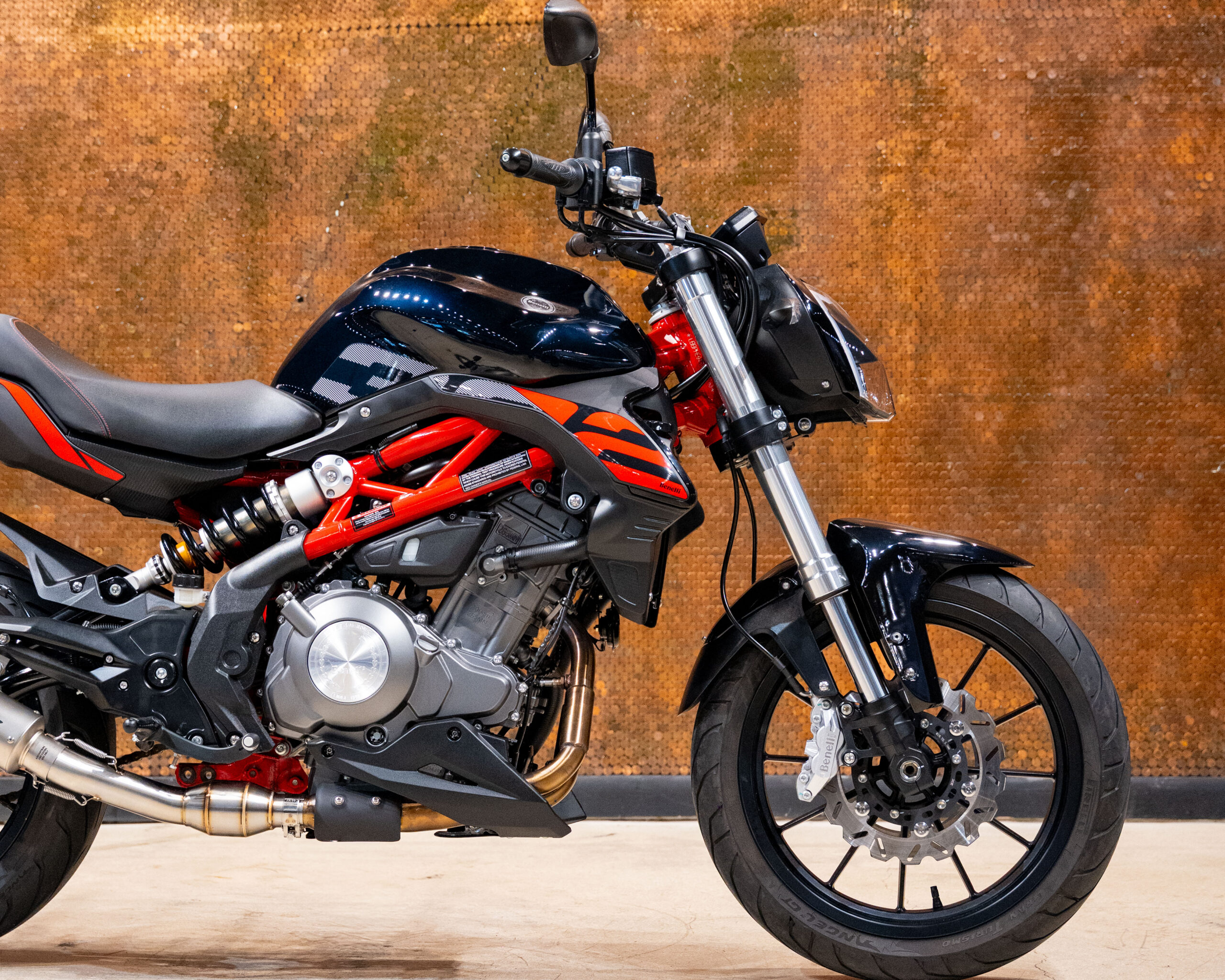 2023 BENELLI 302S