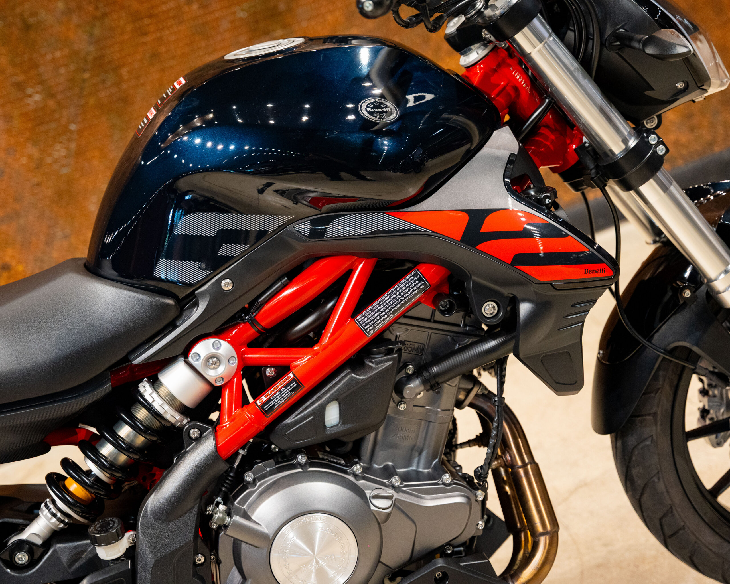 2023 BENELLI 302S
