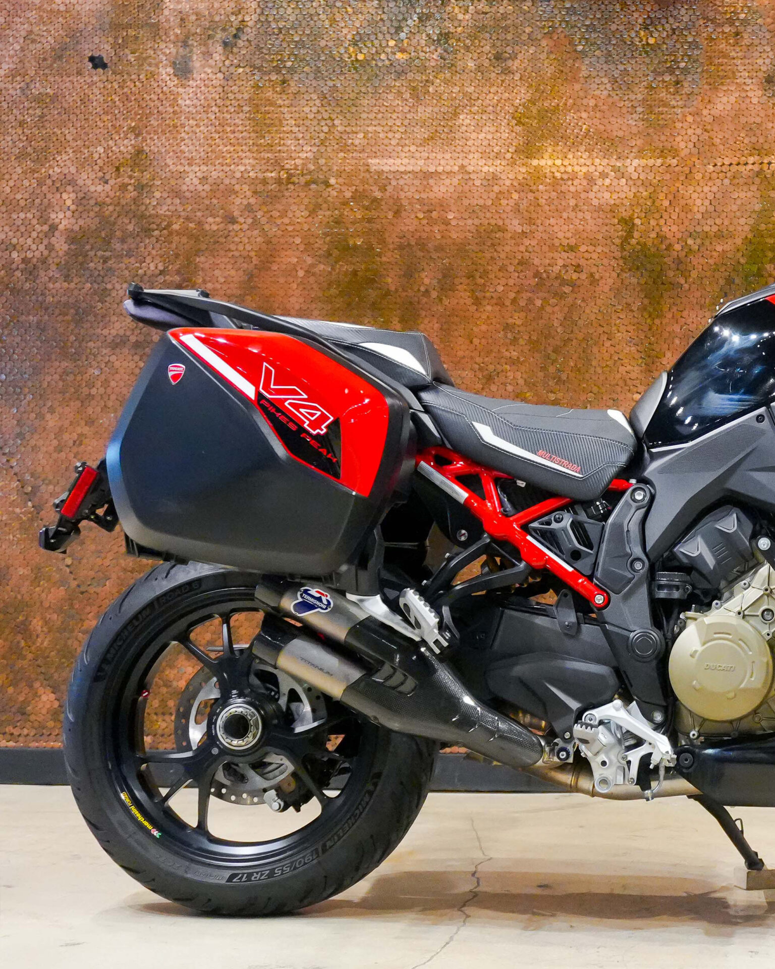 2023 DUCATI MULTISTRADA V4 PIKES PEAK