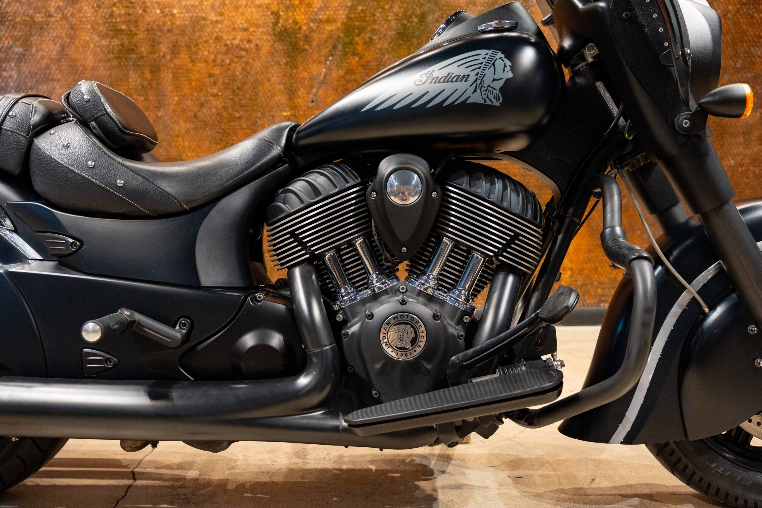 2016 INDIAN CHIEF DARK HORSE