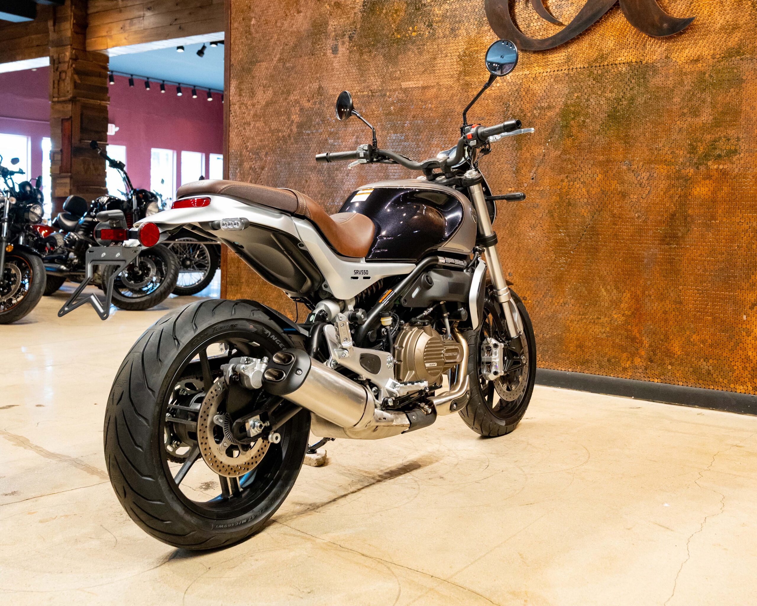 2023 QJ MOTORS/KEEWAY SRV550