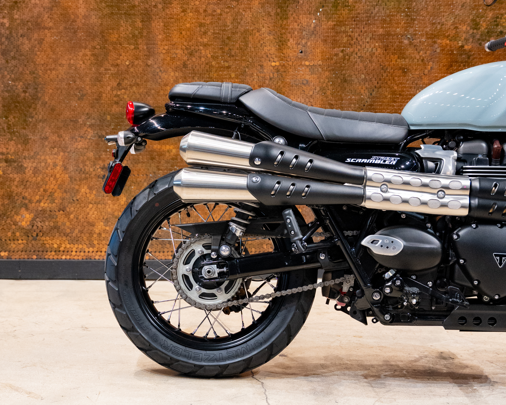 2022 TRIUMPH STREET SCRAMBLER 900