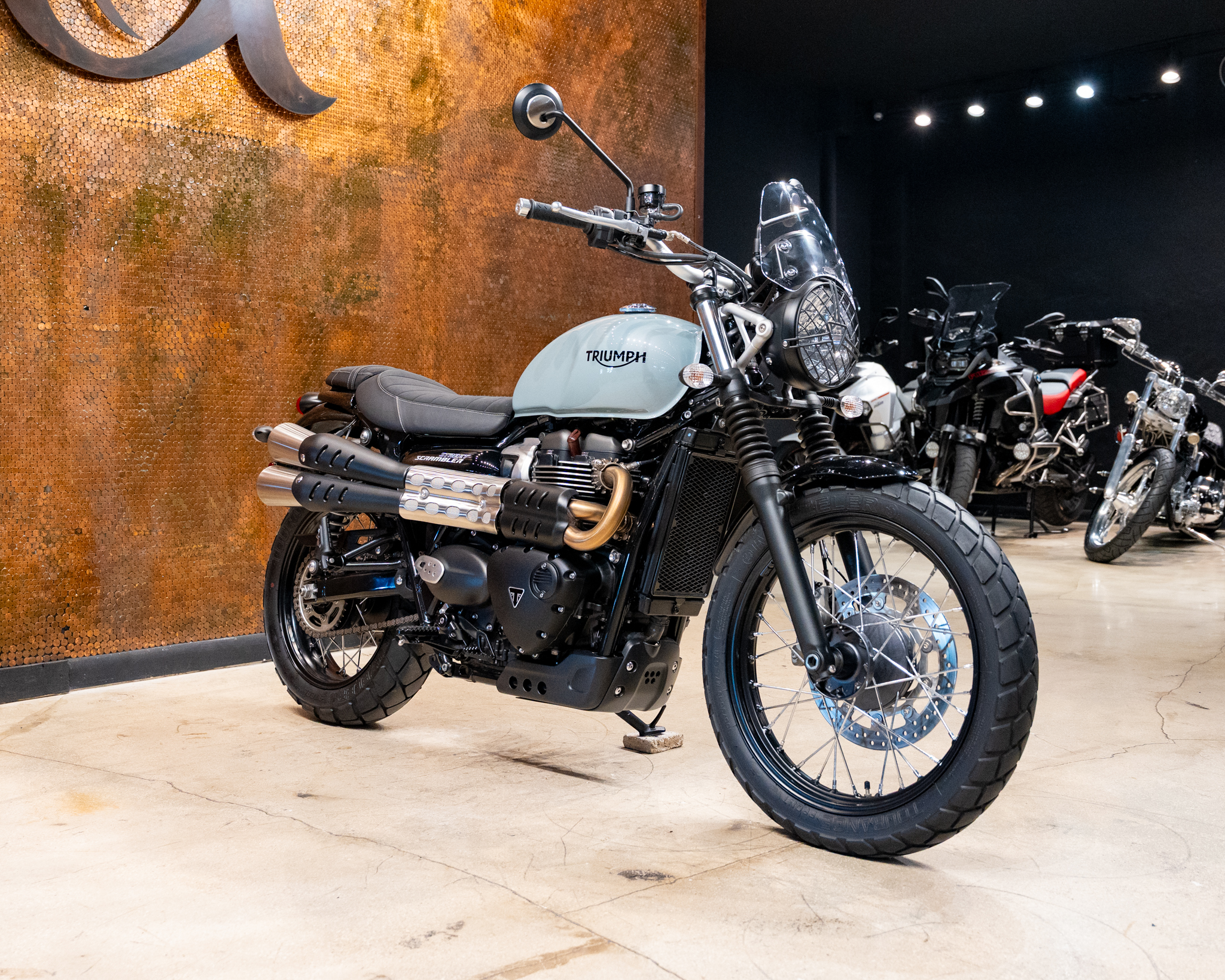 2022 TRIUMPH STREET SCRAMBLER 900