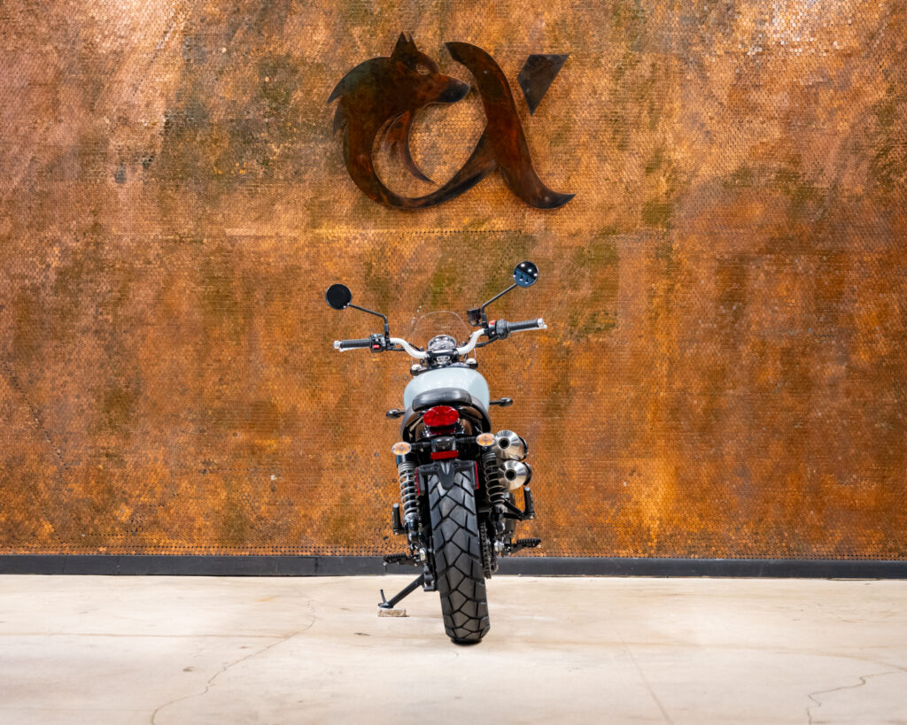 2022 TRIUMPH STREET SCRAMBLER 900