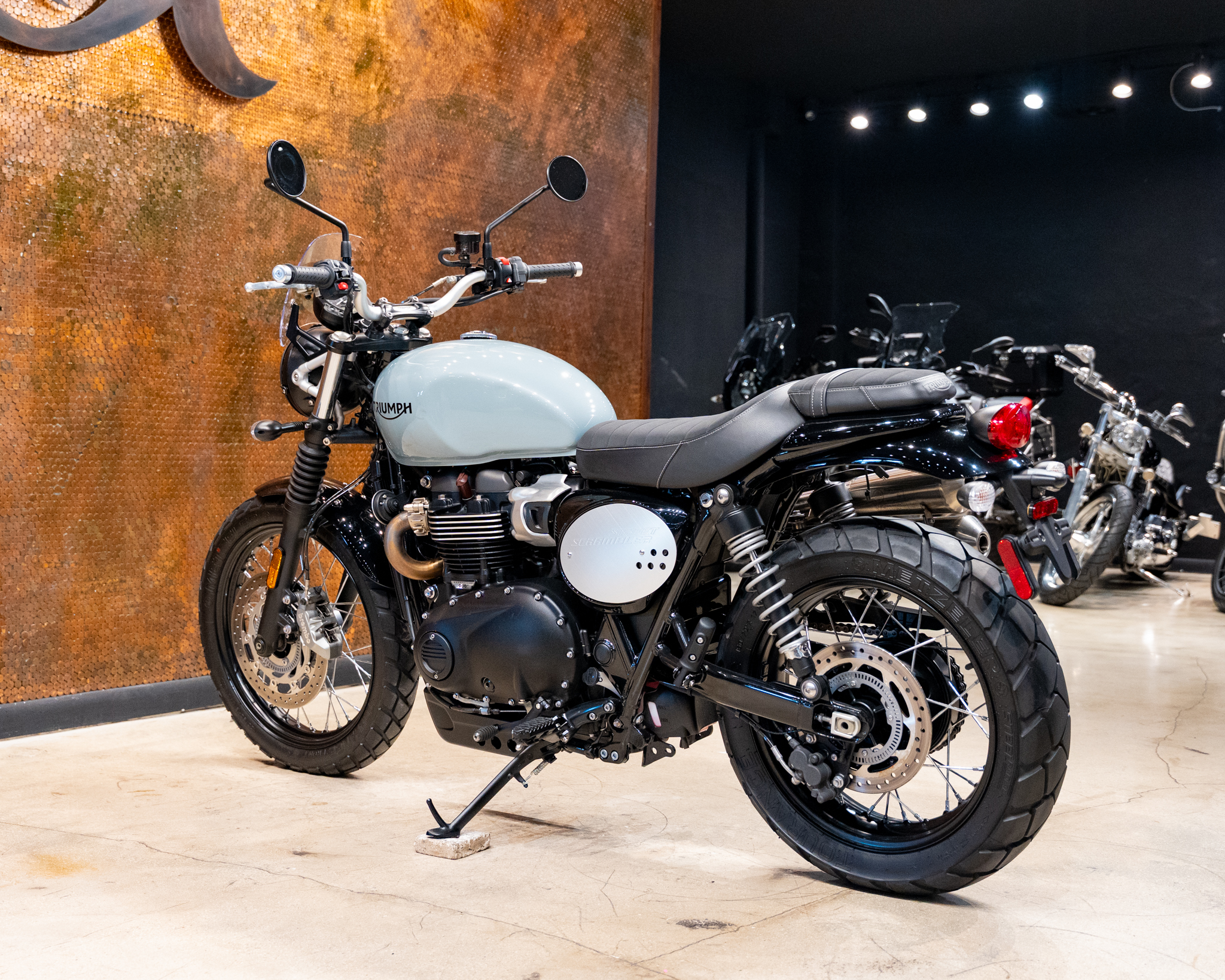 2022 TRIUMPH STREET SCRAMBLER 900
