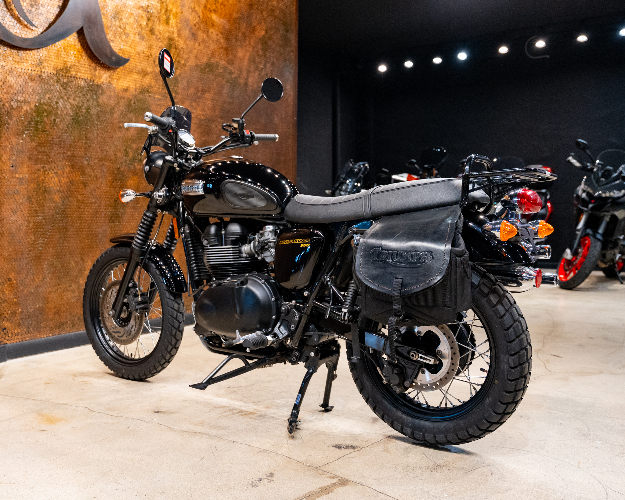 2017 TRIUMPH STREET SCRAMBLER