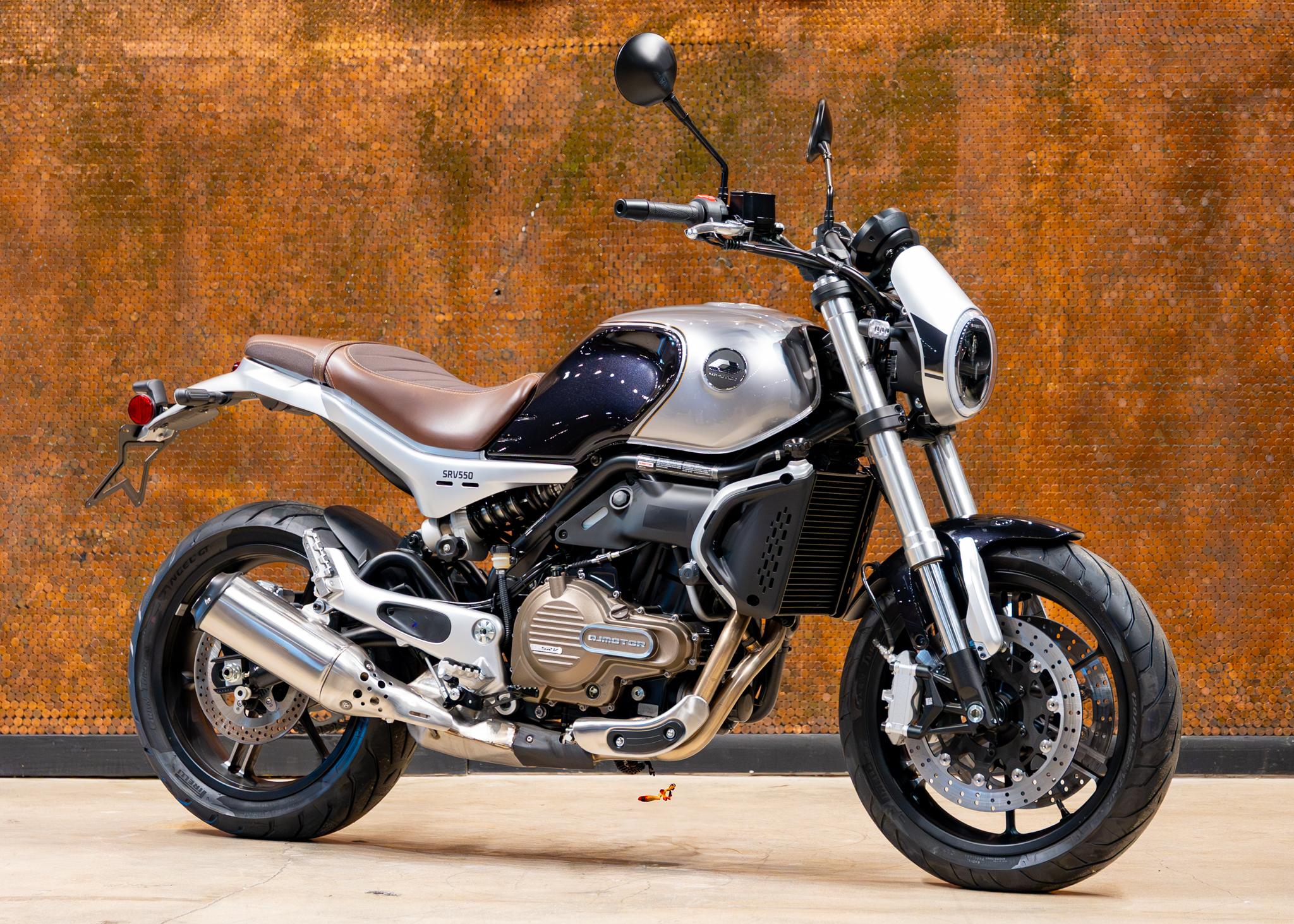 2023 QJ MOTORS/KEEWAY SRV550