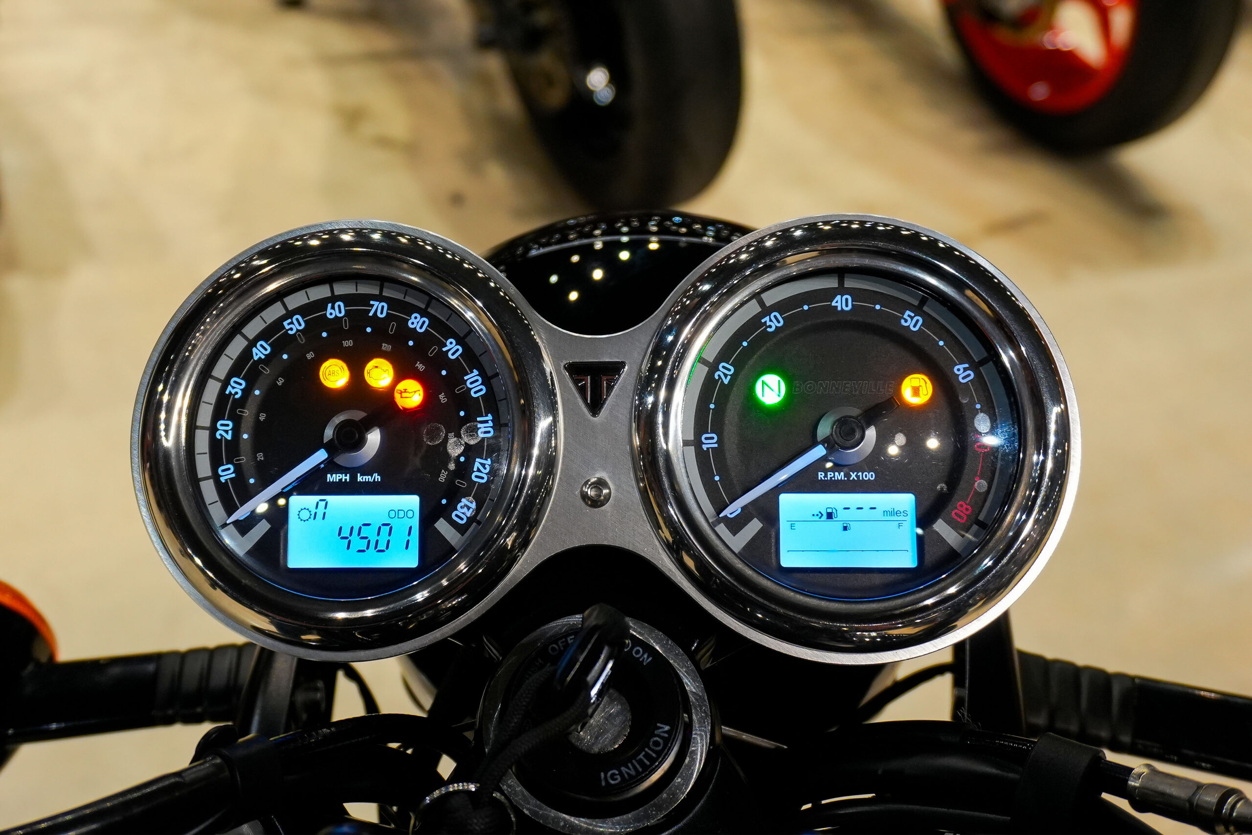 2021 DUCATI DIAVEL 1260