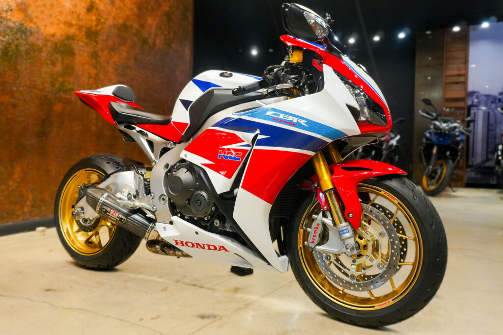 2014 HONDA CBR1000RR SP