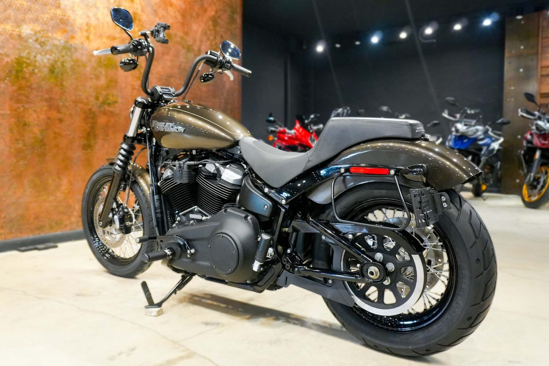 2020 HARLEY DAVIDSON STREET BOB