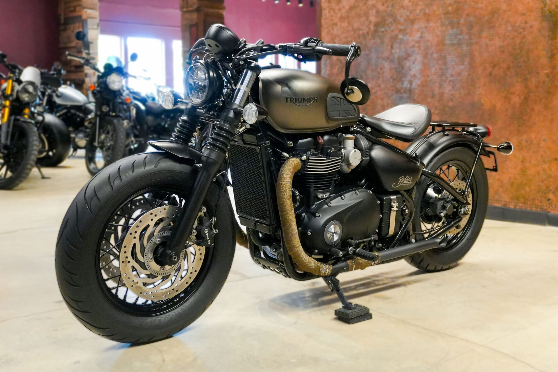 2020 TRIUMPH BONEVILLE BOBBER