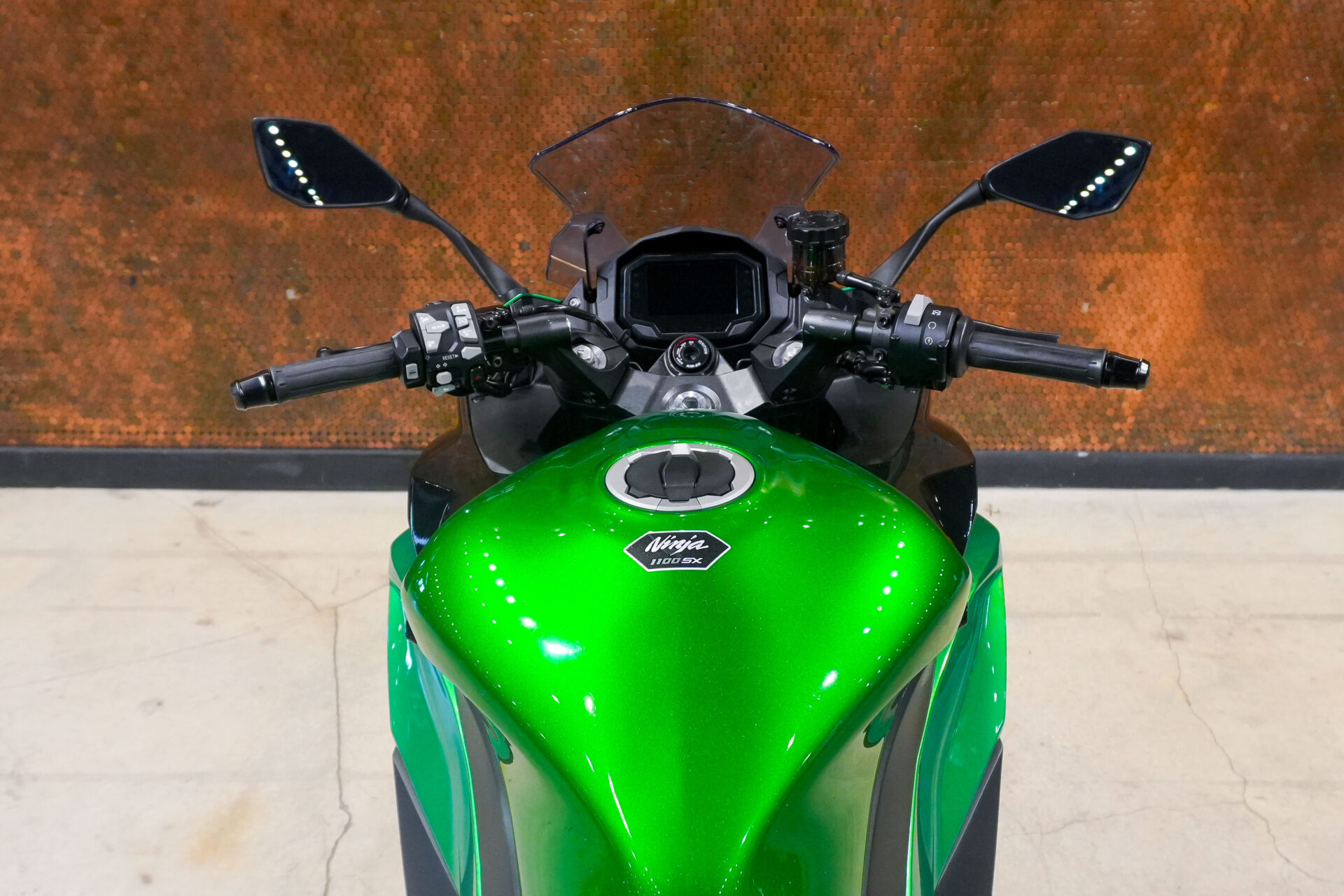 2025 KAWASAKI ZX1100