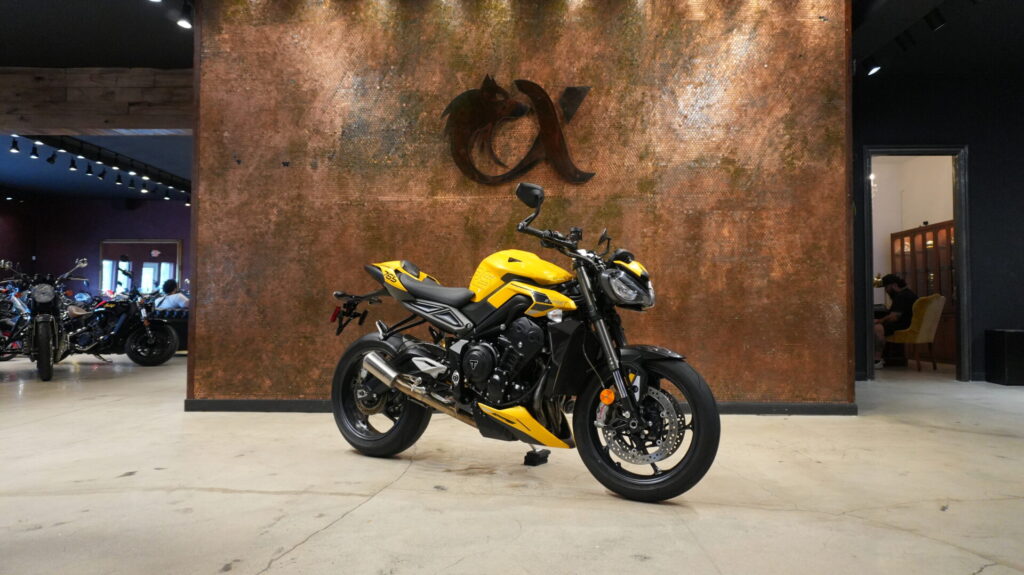 2024 TRIUMPH STREET TRIPLE RS