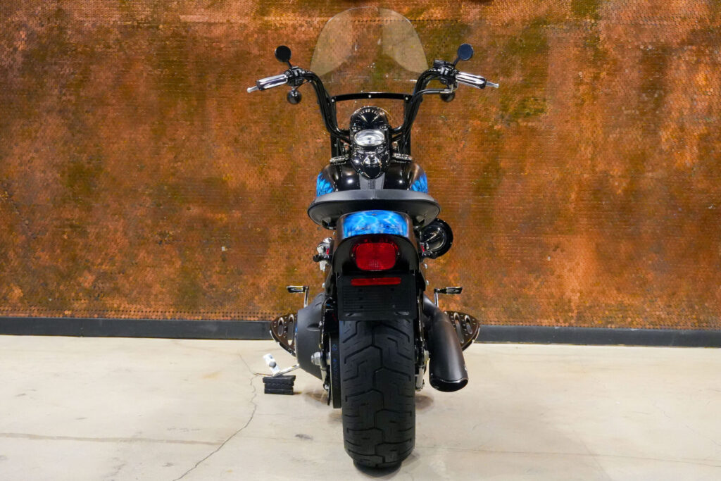 2009 HARLEY DAVIDSON CROSS BONES