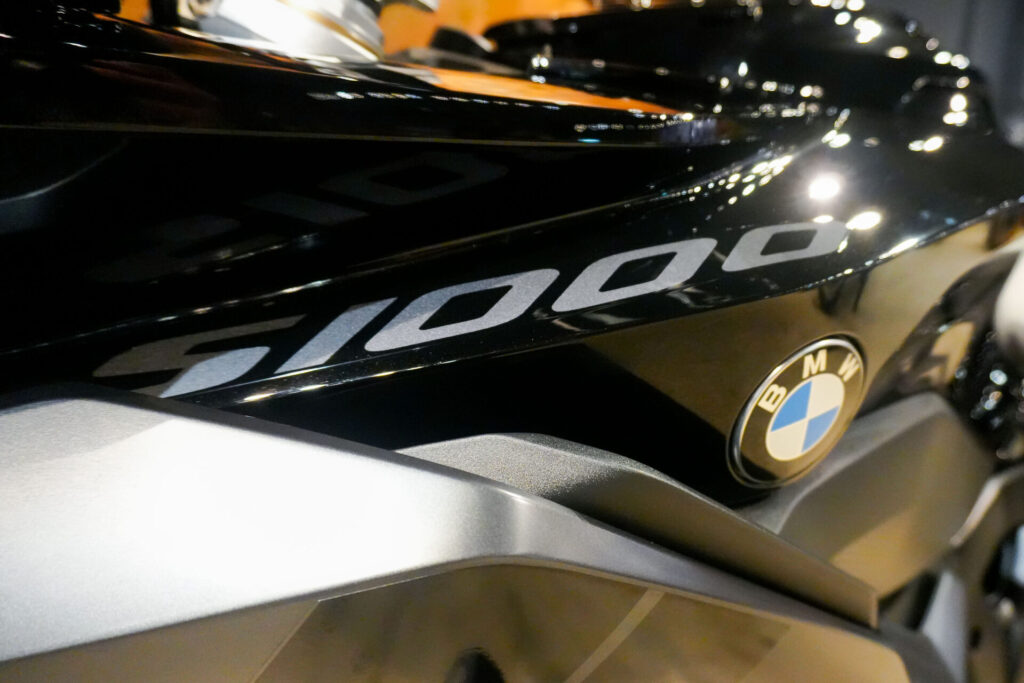 2022 BMW S1000XR