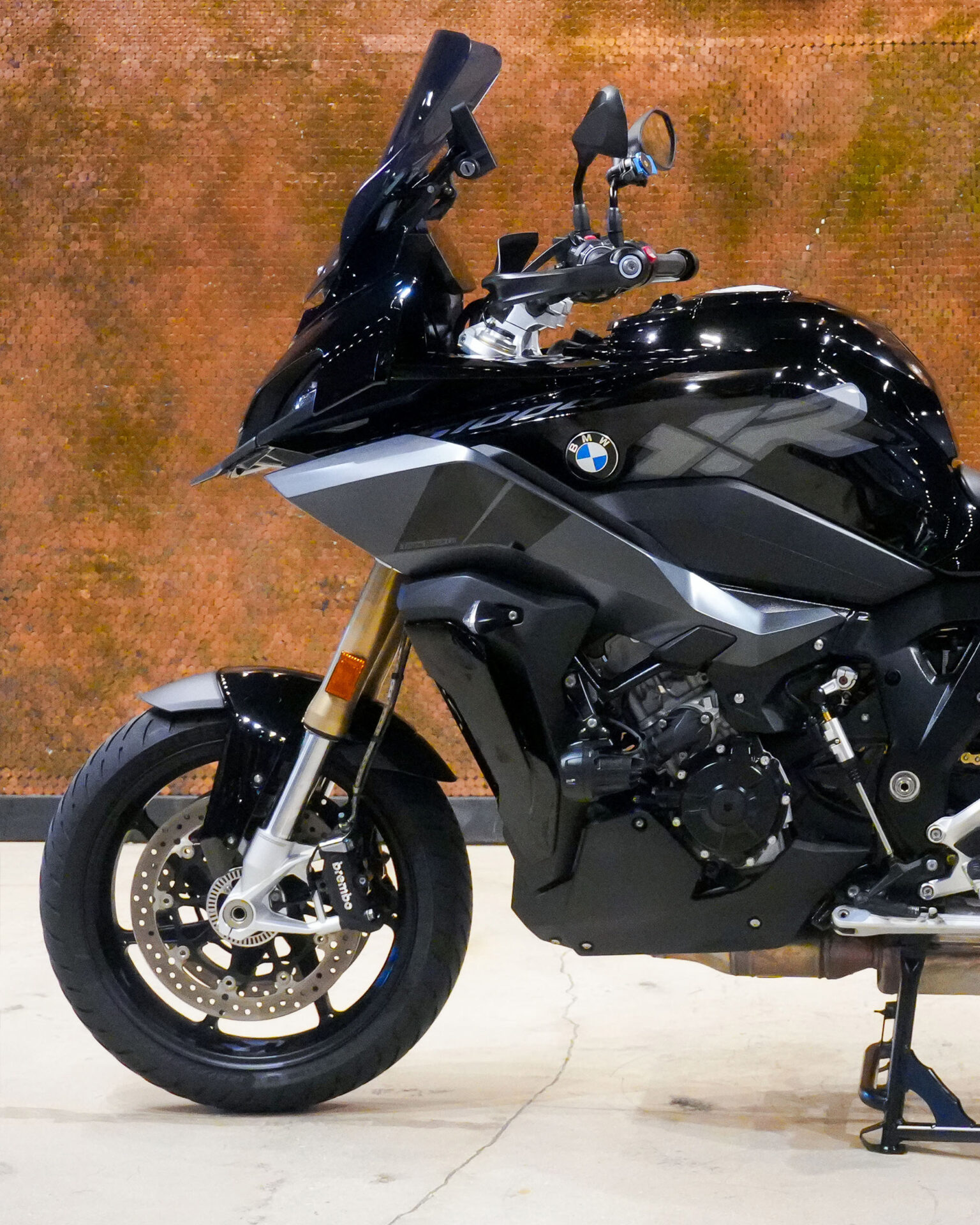 2022 BMW S1000XR