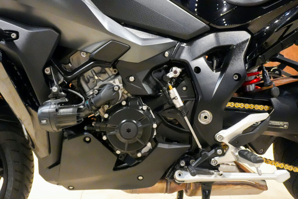 2022 BMW S1000XR